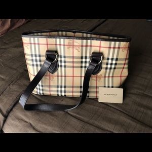 Burberry Purse